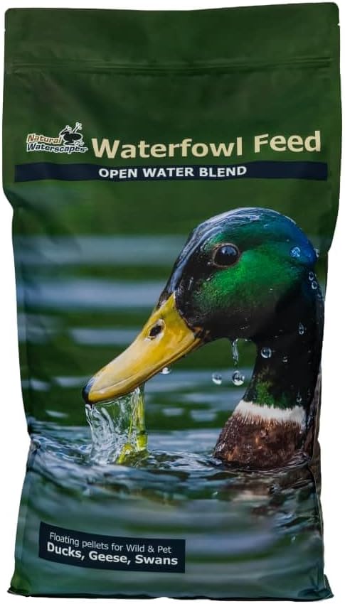Natural Waterscapes Waterfowl Feed 20 lb Bag | Floating Pellets for Duck, Swan, Goose | for Wild and Pet Ducks