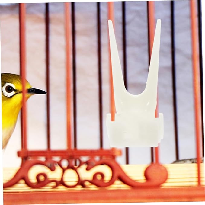 HANABASS 20pcs Bird Cage Fruit and Vegetable Forks for Parrots Pet Feeding Holder and Foraging Tool Easy to Attach Skewers for Small Birds and Hamsters Interaction and Improve Digestion