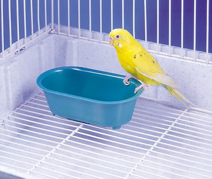 Penn-Plax Bird Bath with Mirror - Engaging Cage Accessory for Bathing, Play, and Feather Care - Easy to Clean & Install - Ideal for Parakeets, Canaries and Small Birds, 5.75 x 3.25 x 1.75 Inches