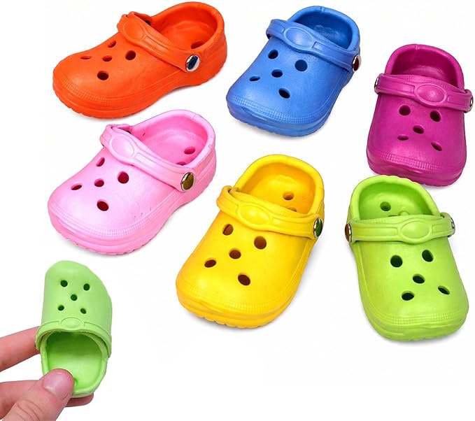 Bonka Bird Toys 2183 Pack of 6 Mini Sandals – Chewing Bird Toys for Budgies, Parakeets, Conures & Cockatiels – Small Bird Foraging & Enrichment Toys