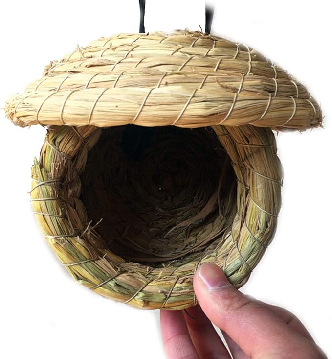 Hamiledyi Bird Nest Grass Bird Hut Outdoor Hanging Birdhouse Canary Nest Chickadee House Wren Nest Fiber Roosting Pocket for Parakeet Parrot Cockatiel Finch