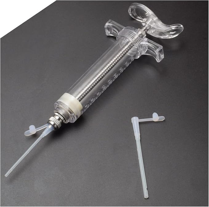 Reuseable Young Birds Feeding Syringe Kit,Plastic Material,Feeding Milk for Young Birds or Feeding Medicine for Sick Birds with Hoses (20 ml + 5 Hoses)
