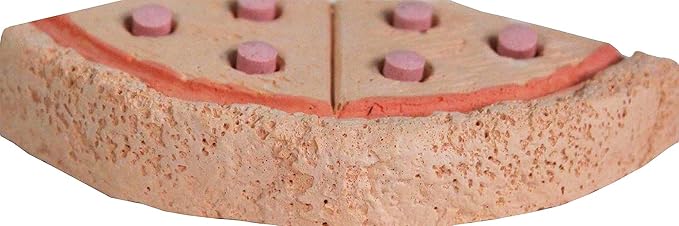 Penn-Plax Tweet Eats: Pizza Tweets â€“ Nutritious and Tasty Mineral Chew â€“ Safe for All Birds â€“ Keeps Beaks Trim and Conditioned â€“ 1 Piece