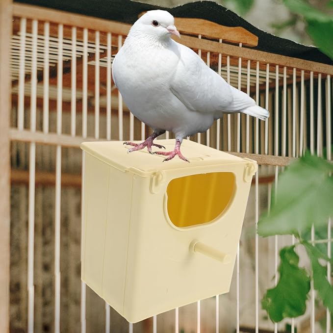 Happyyami 3pcs Plastic Birds Nesting House Bird Finch Nest Breeding Box Outdoor Mounted Parakeet Nest Box Plastic Hanging Bird Hut for Bird Cockatiel Parrot Budgie Random Color