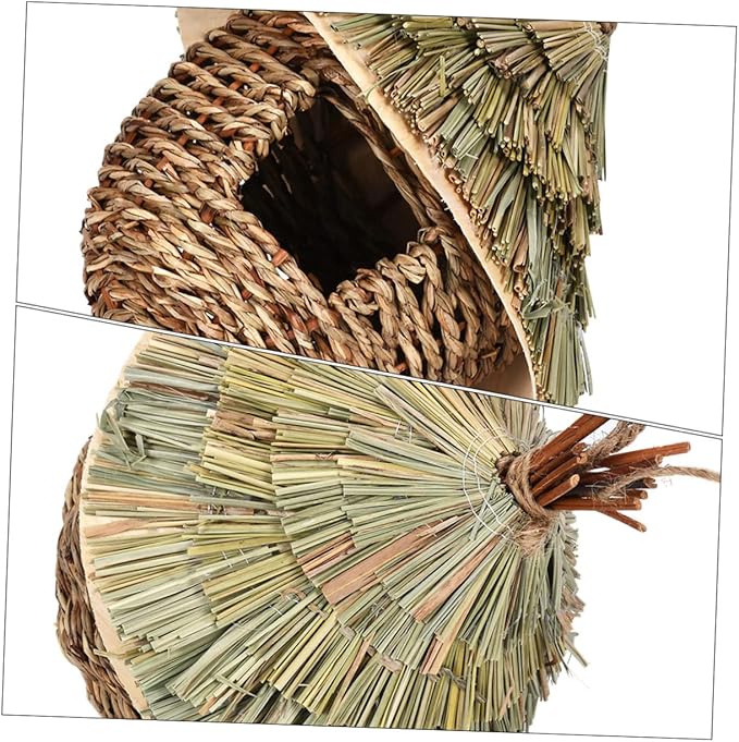 LIOOBO 2pcs Straw Bird's Nest Handwoven Bird Woven Bird House Hanging Bird Delicate Parrot Nest Hanging Parrot Nest Parrot Accessory Rough Bird Nest Parakeet Nest Parrot House Grass