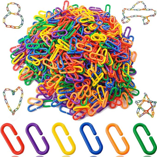RONYOUNG 620PCS Rainbow C-Clips Plastic Chain Links, Bird Swing & Climbing Chain Cage Toy Clips & Hooks, DIY Kids Learning Toys for Classroom, Suitable for Sugar Glider, Rat, Parrot, Bird