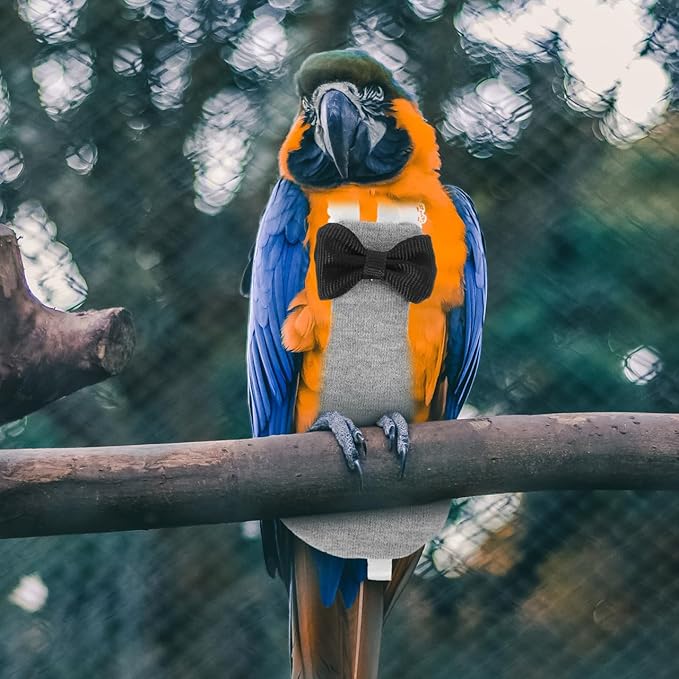 balacoo Washable Bird Diapers 4Pcs Reusable Lightweight Flight Suit Liners Breathable Skin-Friendly Bird Costume for Parrots Macaw Cockatoo Parakeet