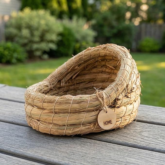 Woven Straw Bird Nest for Egg Laying Comfortable Backyard Bird Coop Nesting Box Easy Clean and Assemble Multi-Functional Poultry House Accessory 5.90X5.51X4.33In
